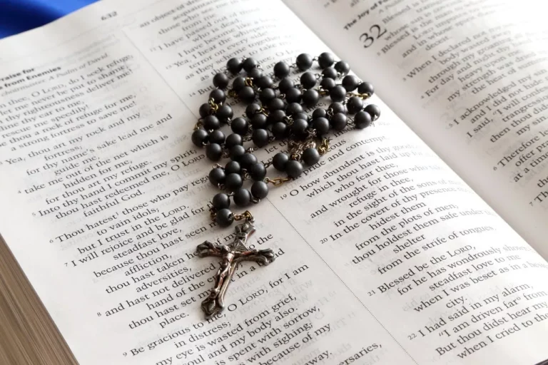 Power of Filipino Rosary Prayer for the Dead: