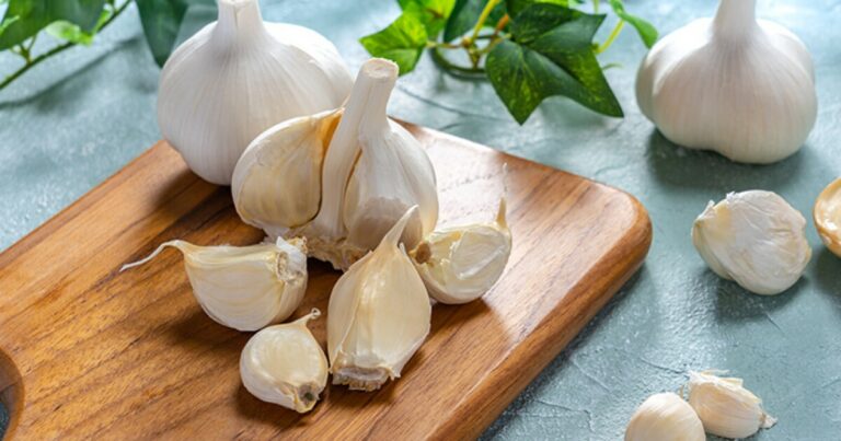 The Spiritual Meaning of Garlic's Aroma