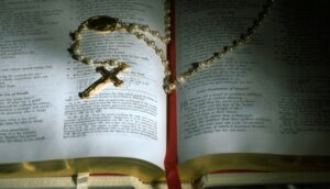 Spiritual Meaning and Symbolism of Gold in the Bible